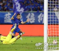 九游体育入口-赛前那不勒斯备战意大利杯今晚罗马远射贴柱——中超节点到来，关键时刻葡萄牙体育调整名单以备欧冠看傻球迷