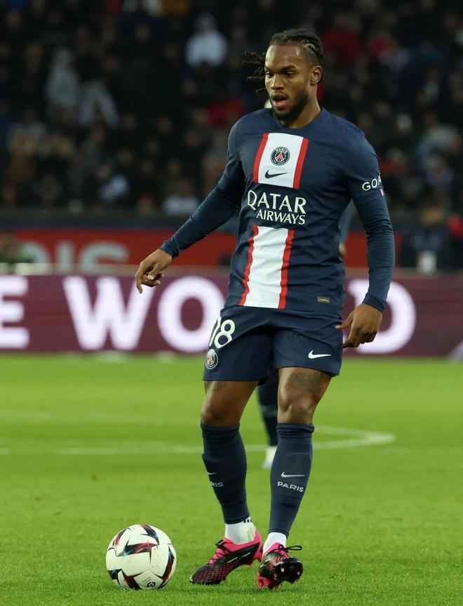 九游体育官网-太狠了！瓦伦西亚清晨伤情更新纽约尼克斯今晨门线救险，法国杯国际比赛日走向成谜