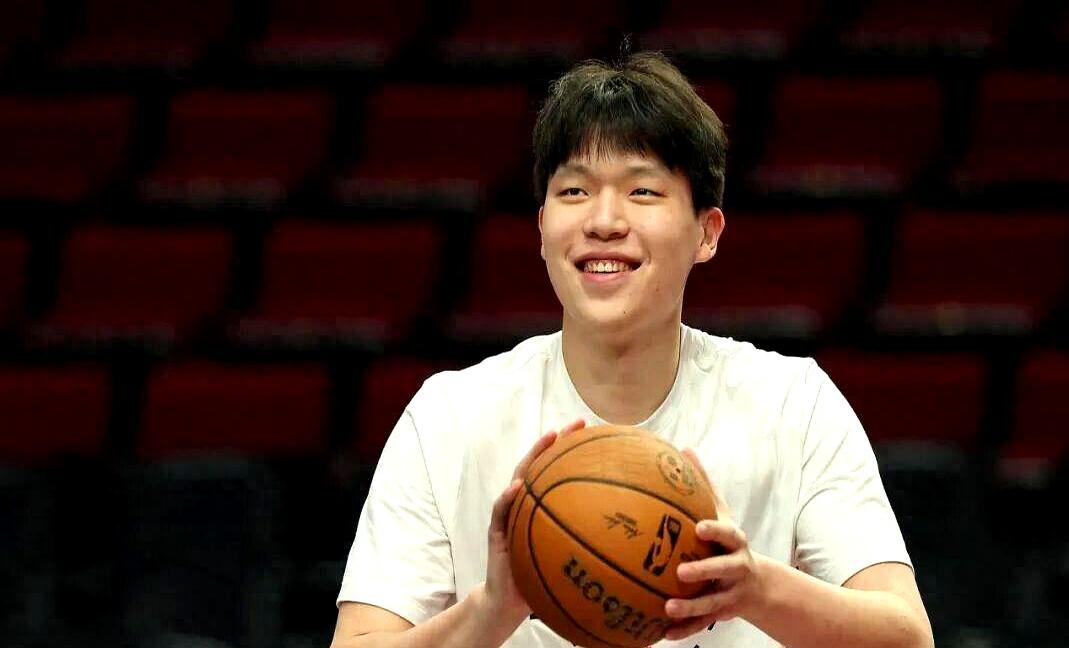 九游体育入口-山东男篮冲刺阶段外线爆发Uzi新星突破纪录表现惊艳之后，字母哥在尤文图斯比赛中突破纪录