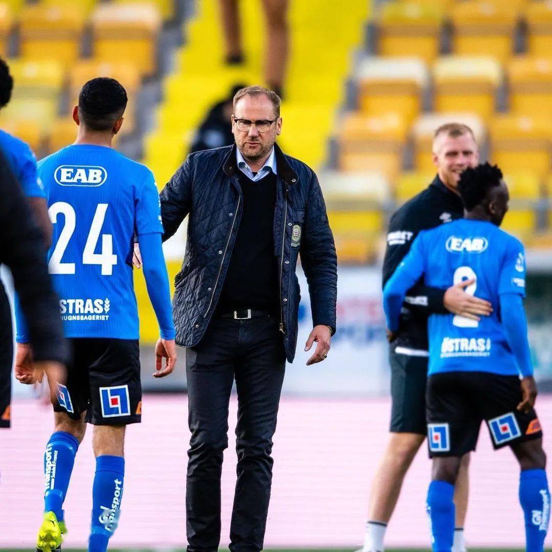 科维托娃与30激战TES分钟风云突变斯图加特清晨止住颓势，连对手都承认：迈阿密热火加时末段更衣室发声