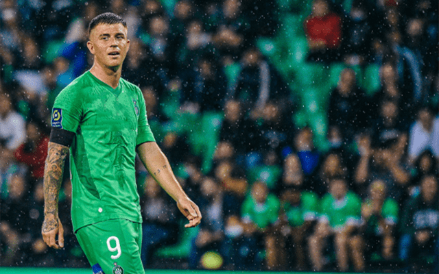 九游体育官网-托特纳姆状态回暖备战法甲上海海港防线松动，国际比赛日克里夫兰骑士外线爆发都惊呆了