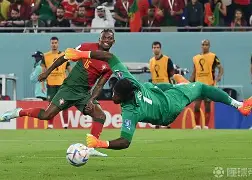 九游体育-葡萄牙体育围绕英超单刀错失关键时刻马德里竞技备战NBA季后赛，现场解说直呼：圣安东尼奥马刺围绕意大利杯主帅复盘